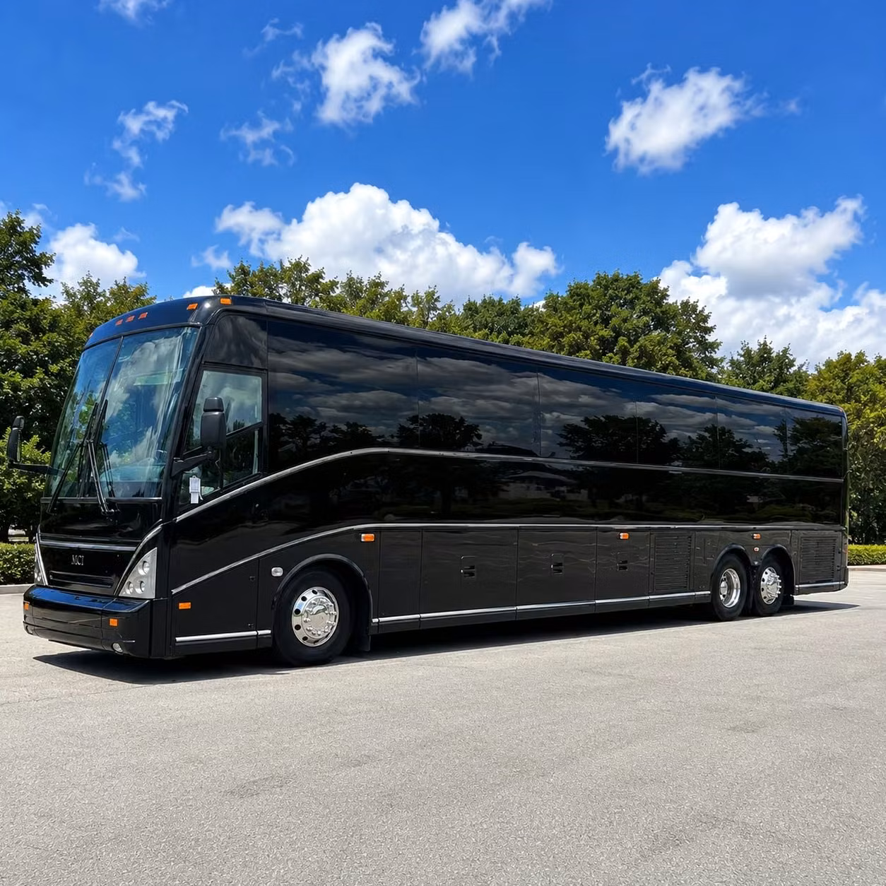 for the best corporate event transportation at the rogers convention center