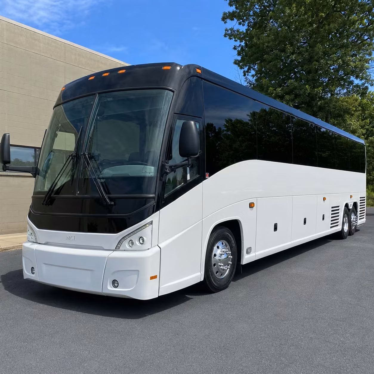 long distance transportation in rogers and all the surrounding areas