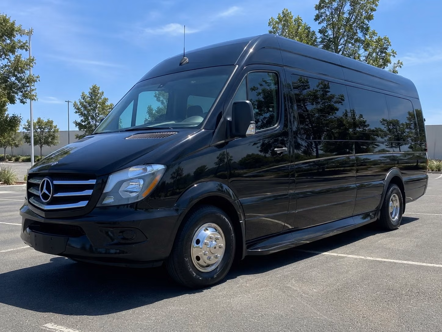 rogers airport shuttle services