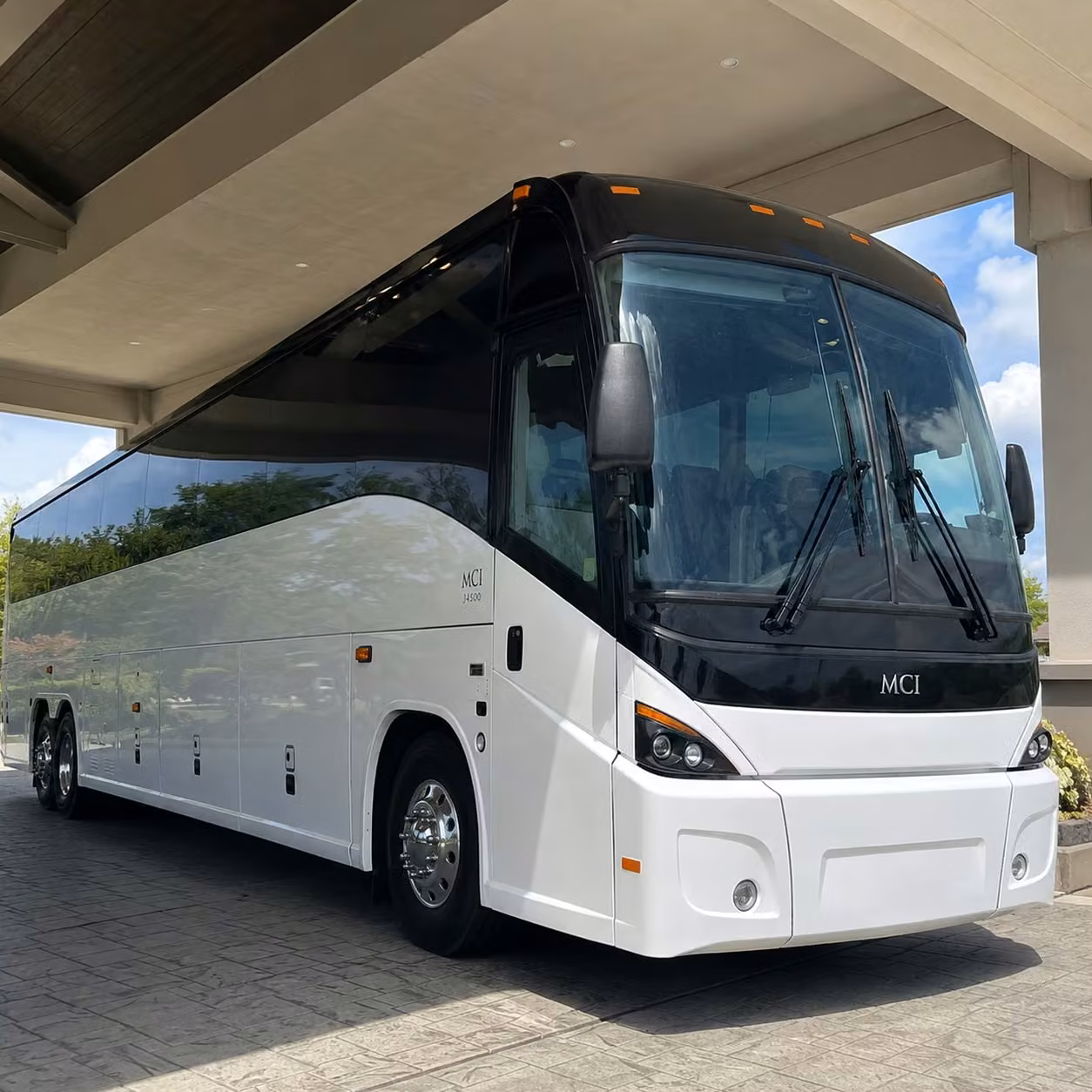 shuttle your rogers workforce between remote parking and your facility without the headache